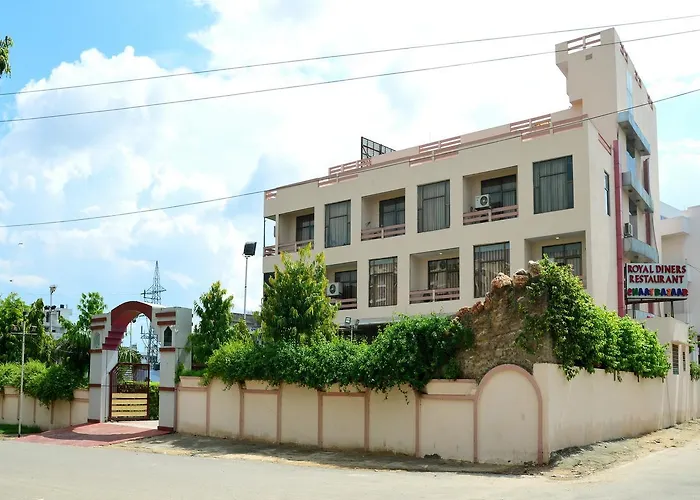Oyo 6012 Hotel Rockwell Jaipur